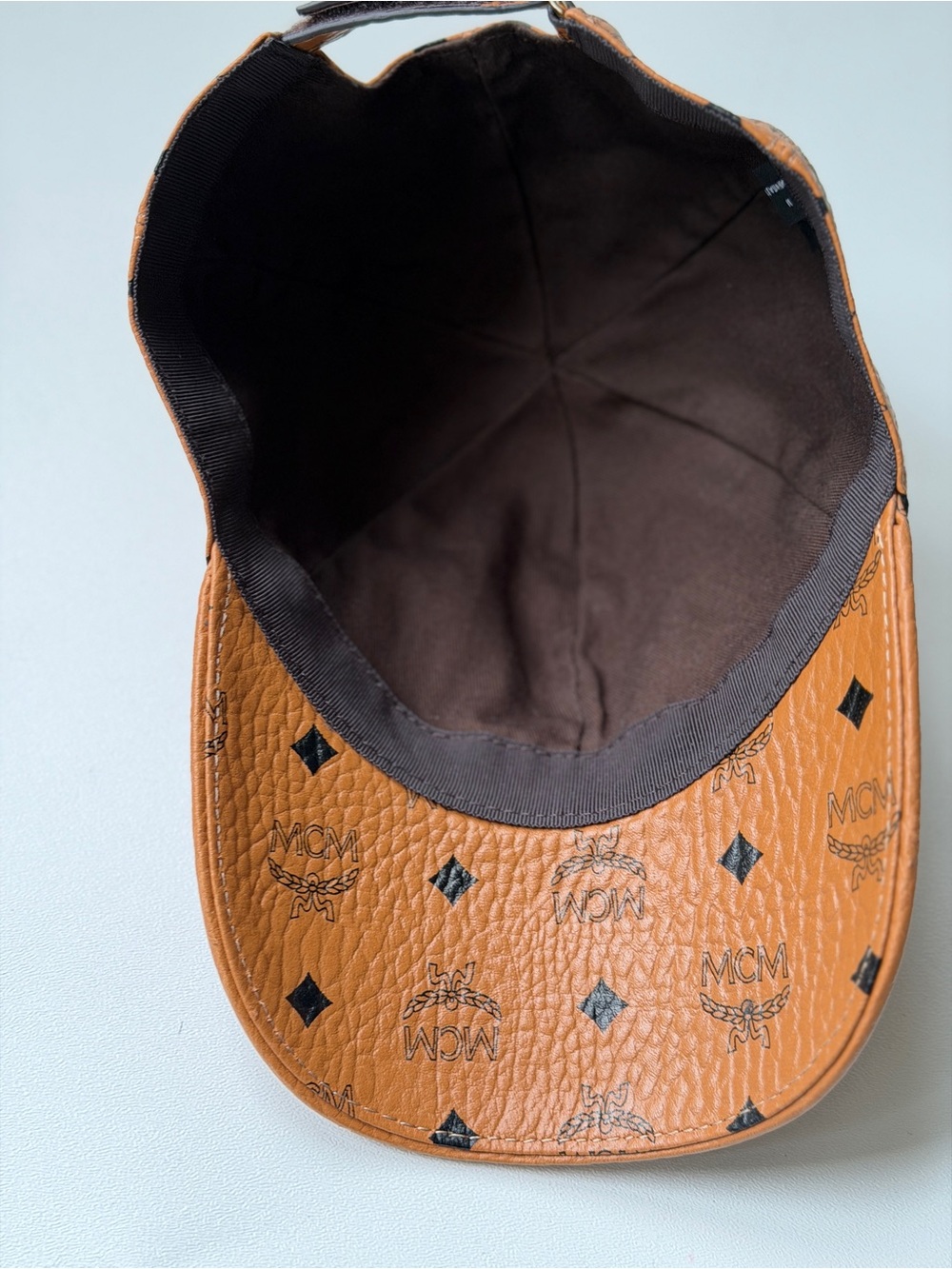 MCM Brown Monogram Leather Cap Genuine Leather Made in Italy - Picture 6 of 11